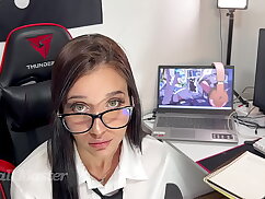 Vazou... aluna fode professora para melhorar nota